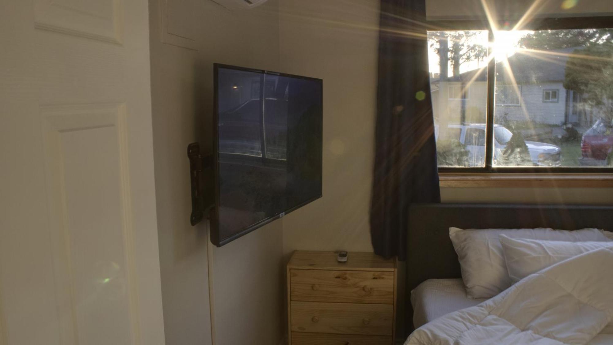 Private Home - Playground, Jumping Mat, Bbq, Darts, Firepit, Gazebo, 4 Smart Tvs, White Cotton Bedding, - The Redwood Cul-De Sac Beach Retreat Crescent City Luaran gambar