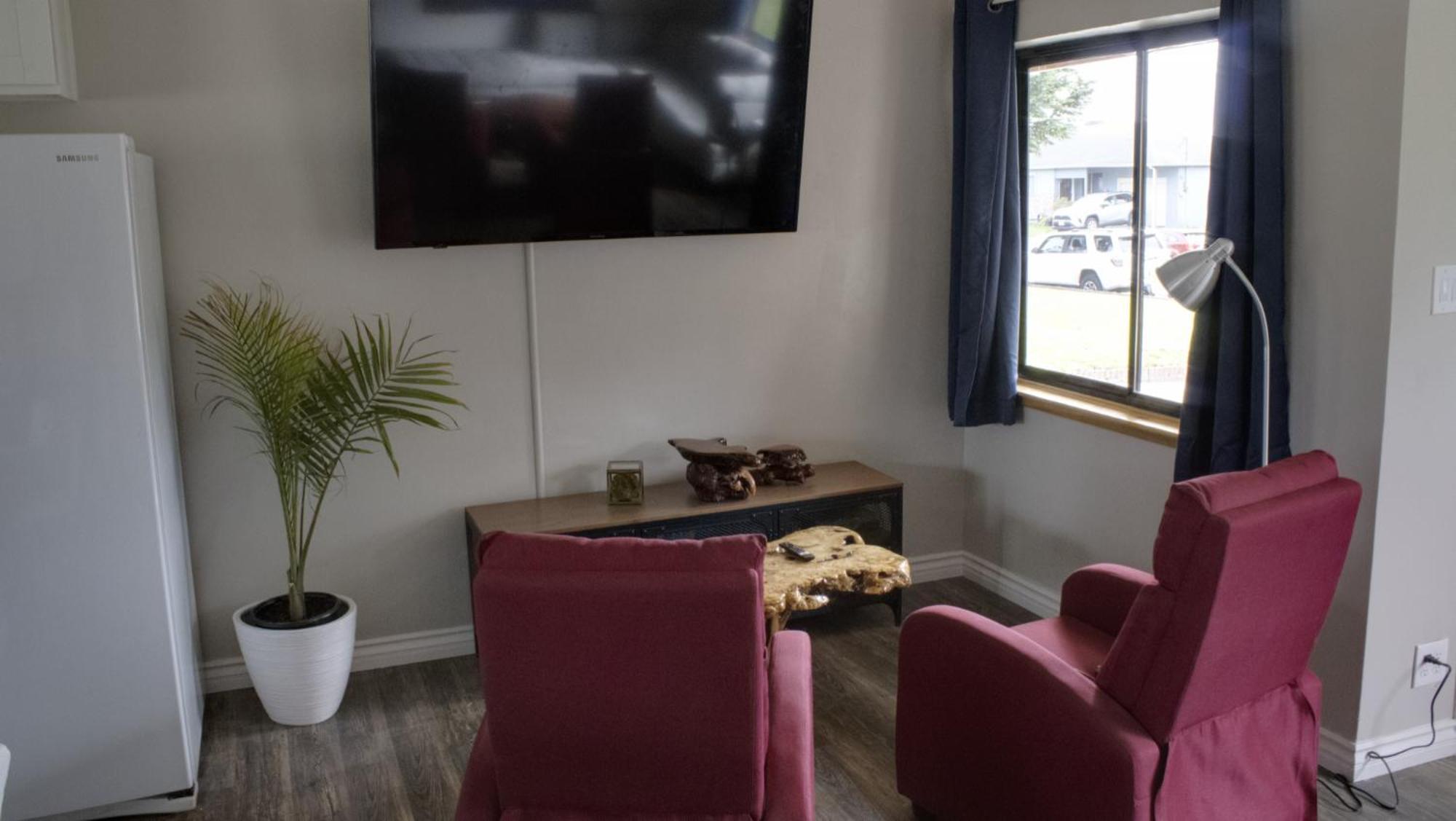 Private Home - Playground, Jumping Mat, Bbq, Darts, Firepit, Gazebo, 4 Smart Tvs, White Cotton Bedding, - The Redwood Cul-De Sac Beach Retreat Crescent City Luaran gambar