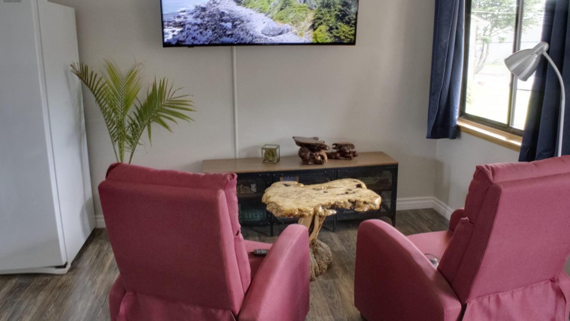 Private Home - Playground, Jumping Mat, Bbq, Darts, Firepit, Gazebo, 4 Smart Tvs, White Cotton Bedding, - The Redwood Cul-De Sac Beach Retreat Crescent City Luaran gambar